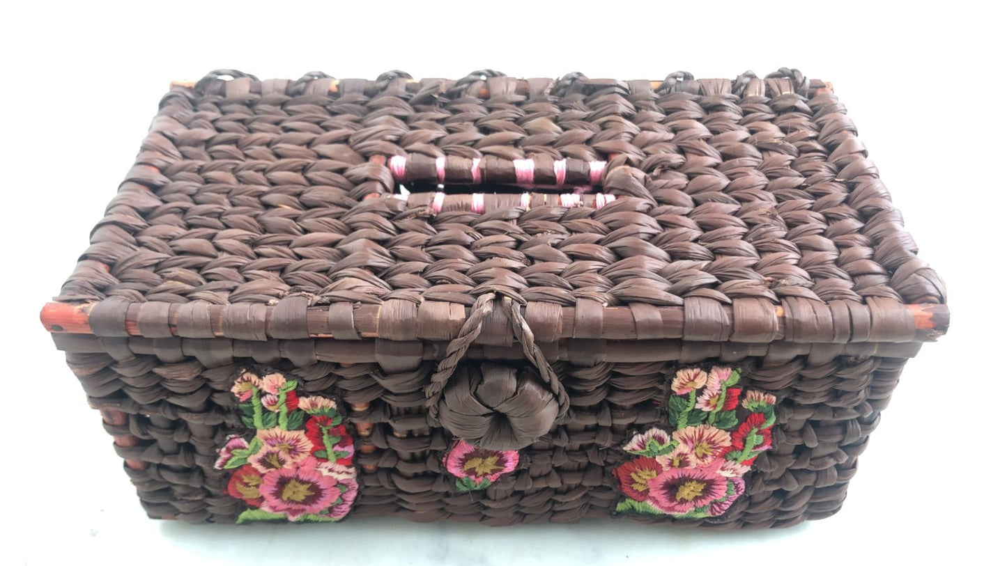 Handmade Water Reed's Tissue box with Delicate Crochet Embellishment, Brown Color
