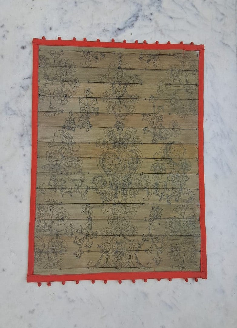 Palm Leaf Placemats with Orange Color Borders with Orange Pearl.