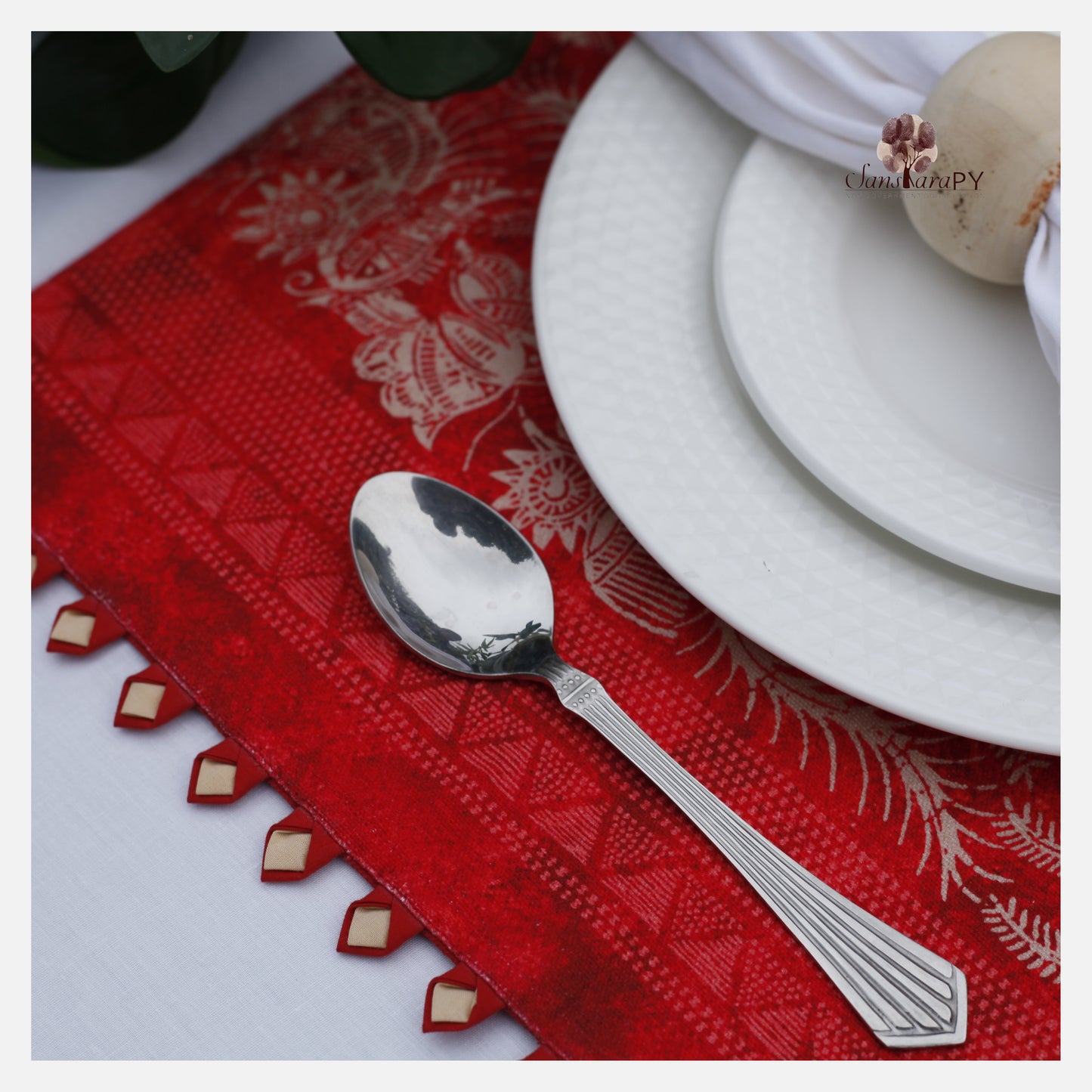 Printed placemats with hand crafted edgings