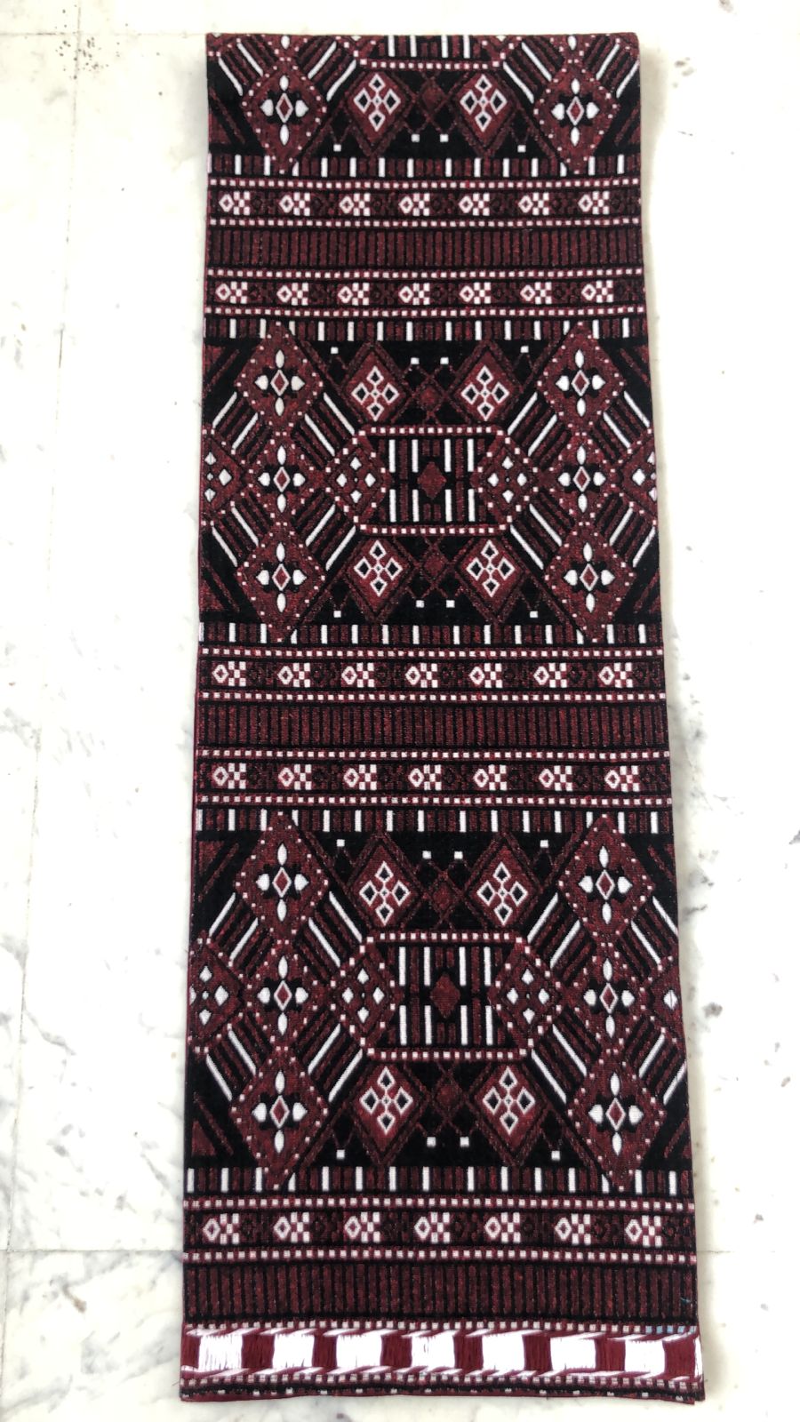 Handloom Runner (Maroon Print with Embroidery with White & Maroon)