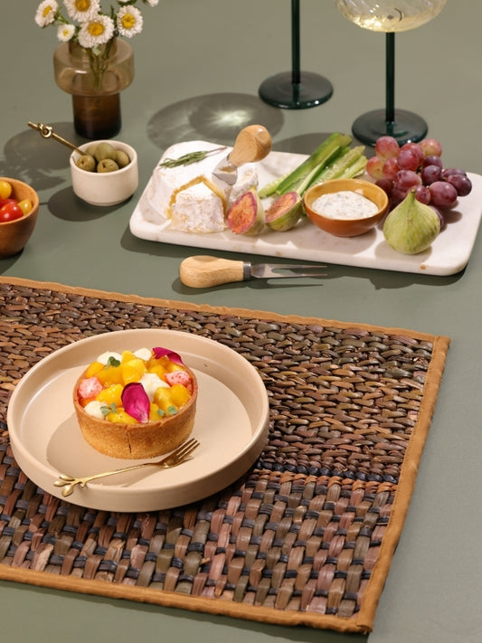 Water Reed Placemats (Brown & Black Color)