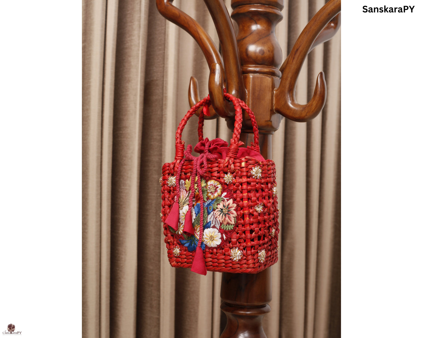 Handmade Natural Water Reed Fiber Handbag with Embroidery. Red Color