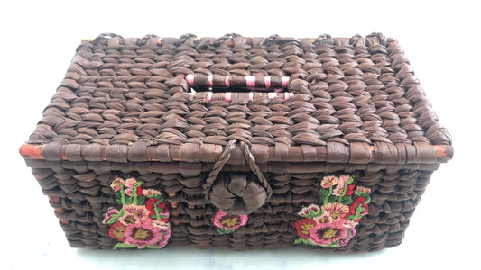Handmade Water Reed's Tissue box with Delicate Crochet Embellishment, Brown Color