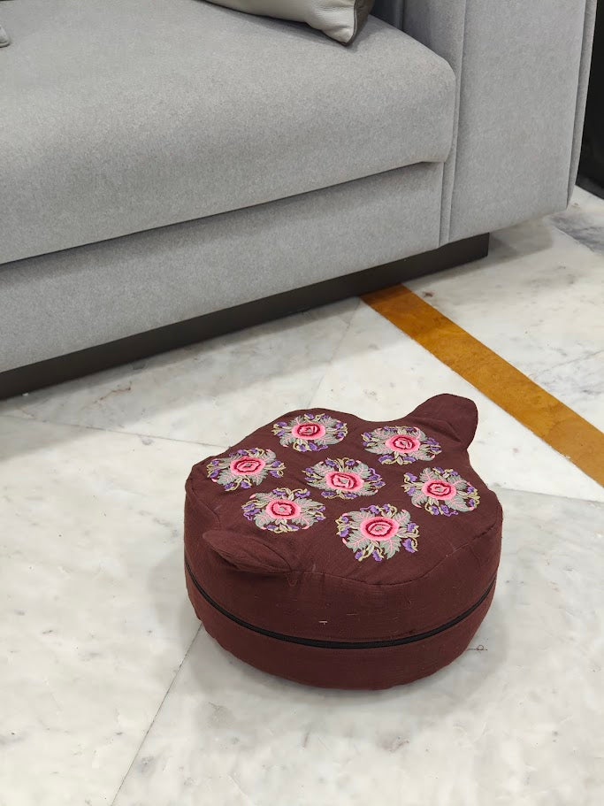 Foot Cushion with Embroidery