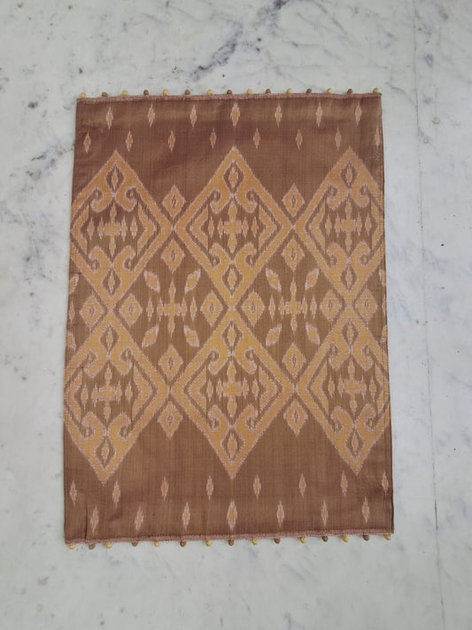 Ikat Placemats Dark Brown & Light Brown Color